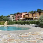La Zerla Bed and Breakfast Μπαρντολίνο