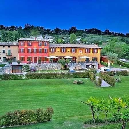 Frühstückspension La Zerla 4*