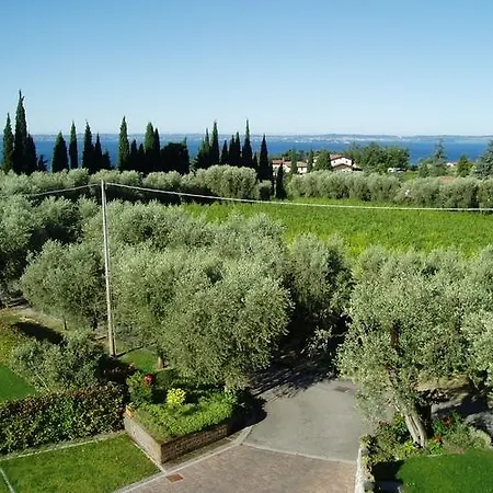 La Zerla Bed and Breakfast